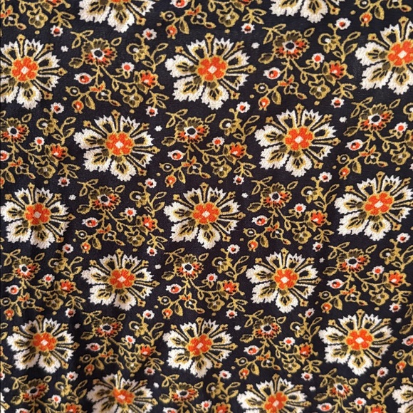 LOFT Black and Orange Floral Blouse Size S - Picture 7 of 7